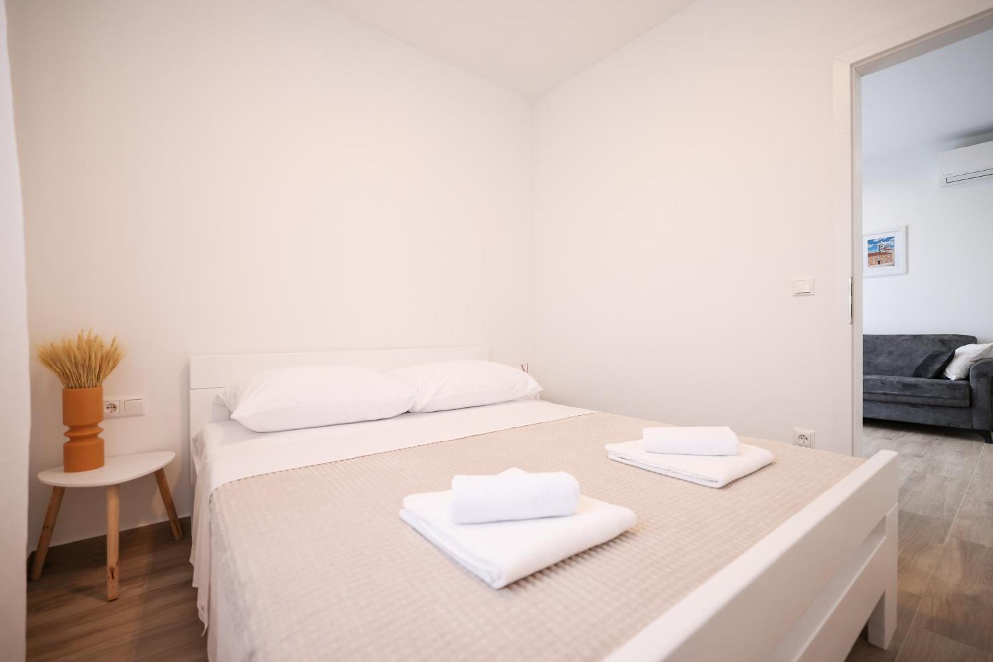 Duo Soles - Apartments With Private Parking Near Zadar Murvica  Exterior foto